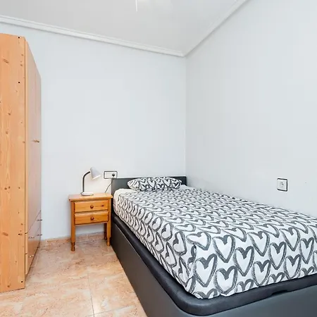Apartamento Con Piscina Los Altos * 또레비에하
