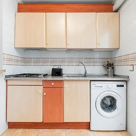 Апартаменты Apartamento Con Piscina Los Altos Торевьиа